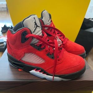 Air Jordan 5 Retro